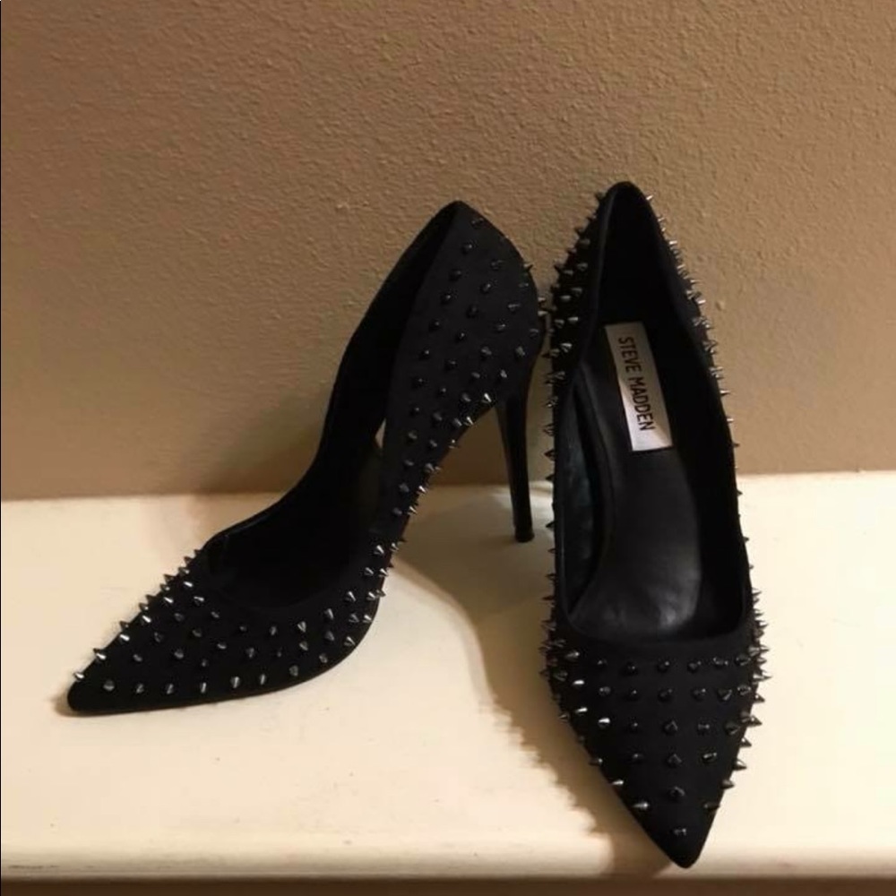 Black studded Steve Madden heels